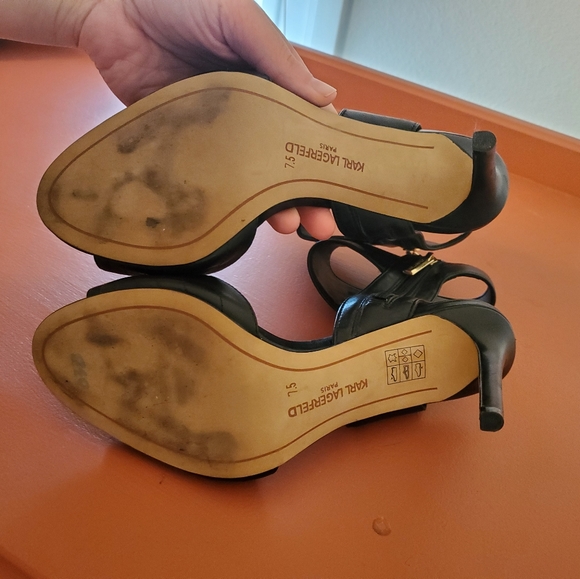 Karl Lagerfeld Paris Black Leather Peep Toe Heel - Picture 6 of 9